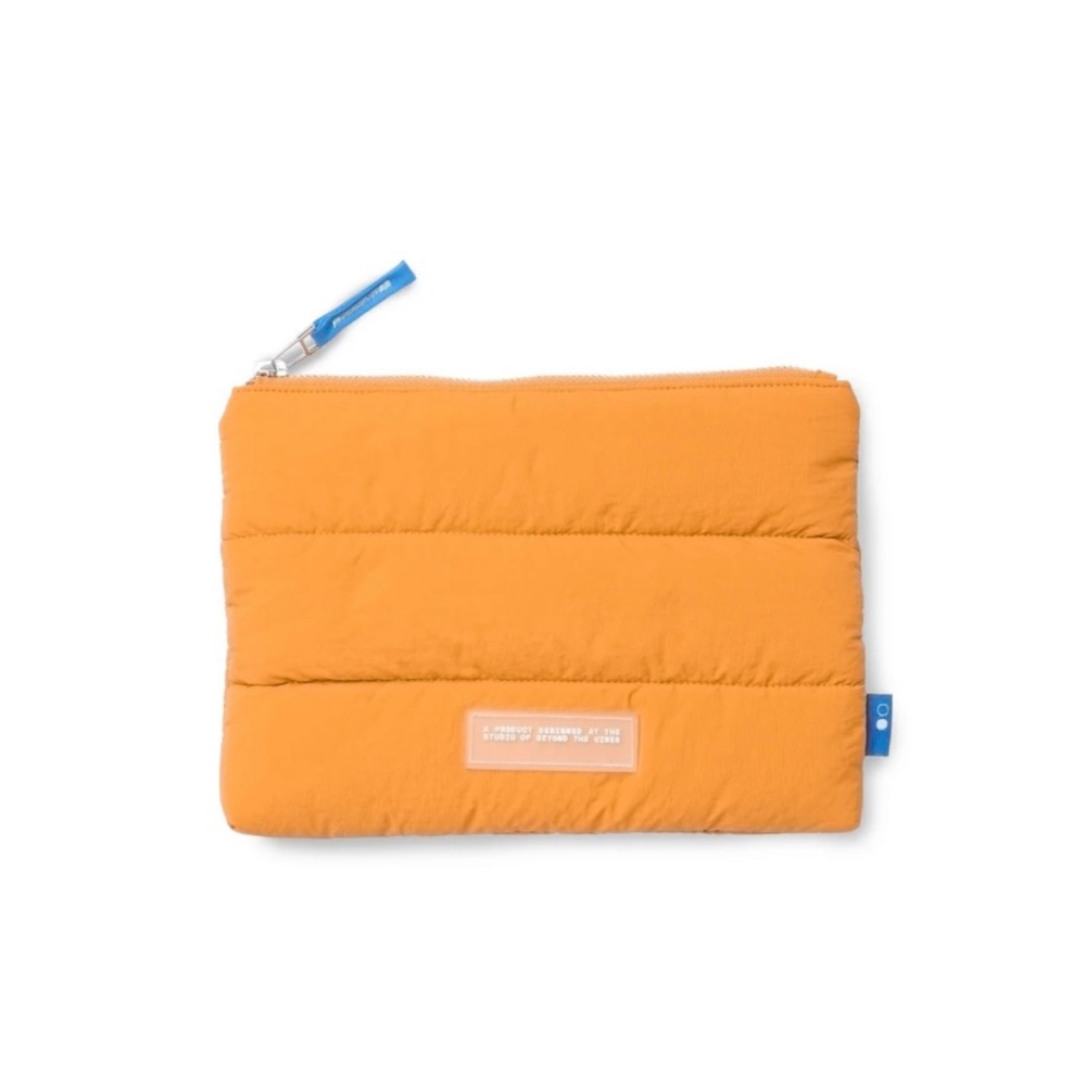 Rare find!!!!! NWT Beyond the Vibes poofy pouch amber